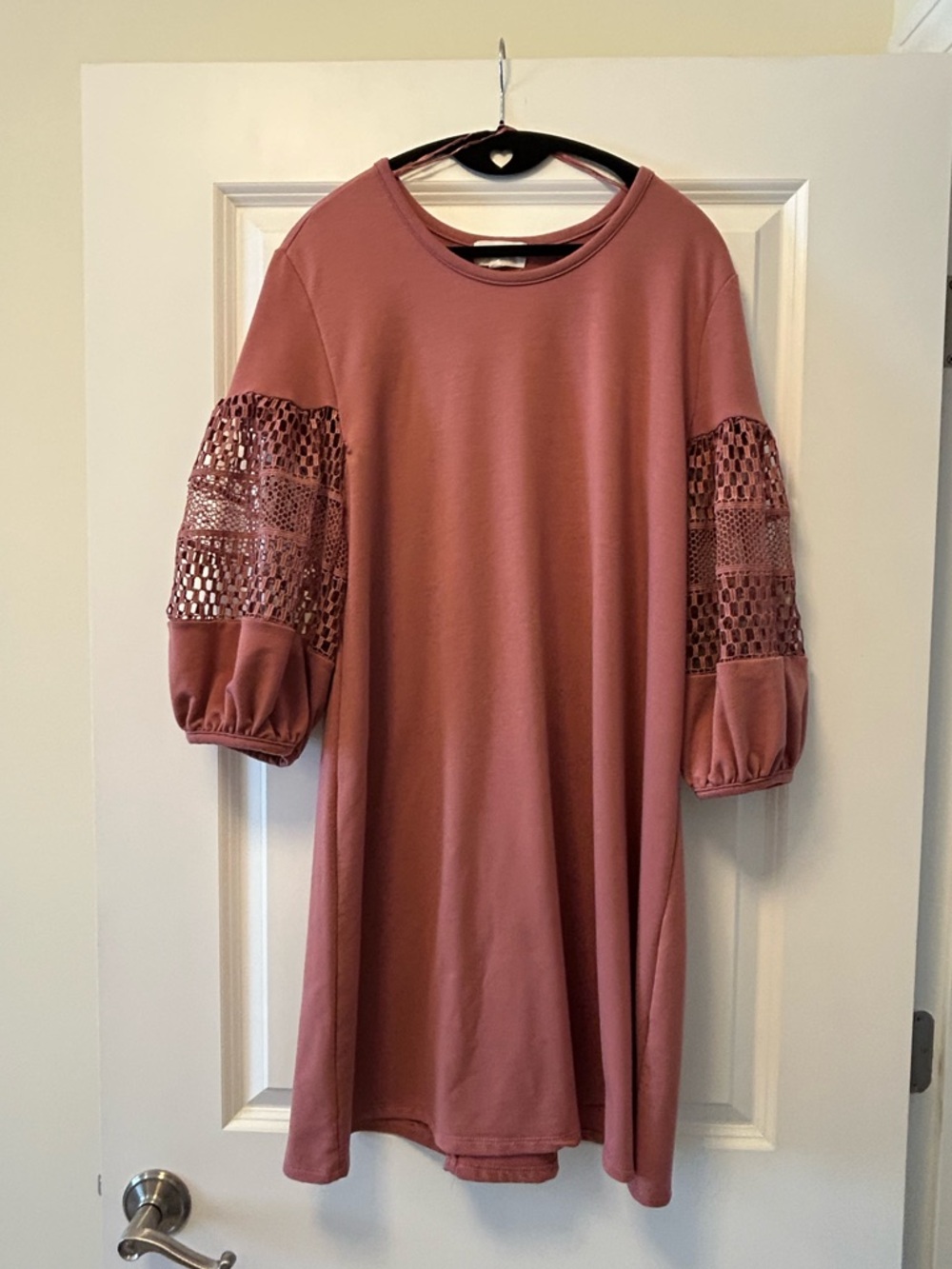 Thyme & Honey deep rose puff sleeve openwork Shift Dress size L